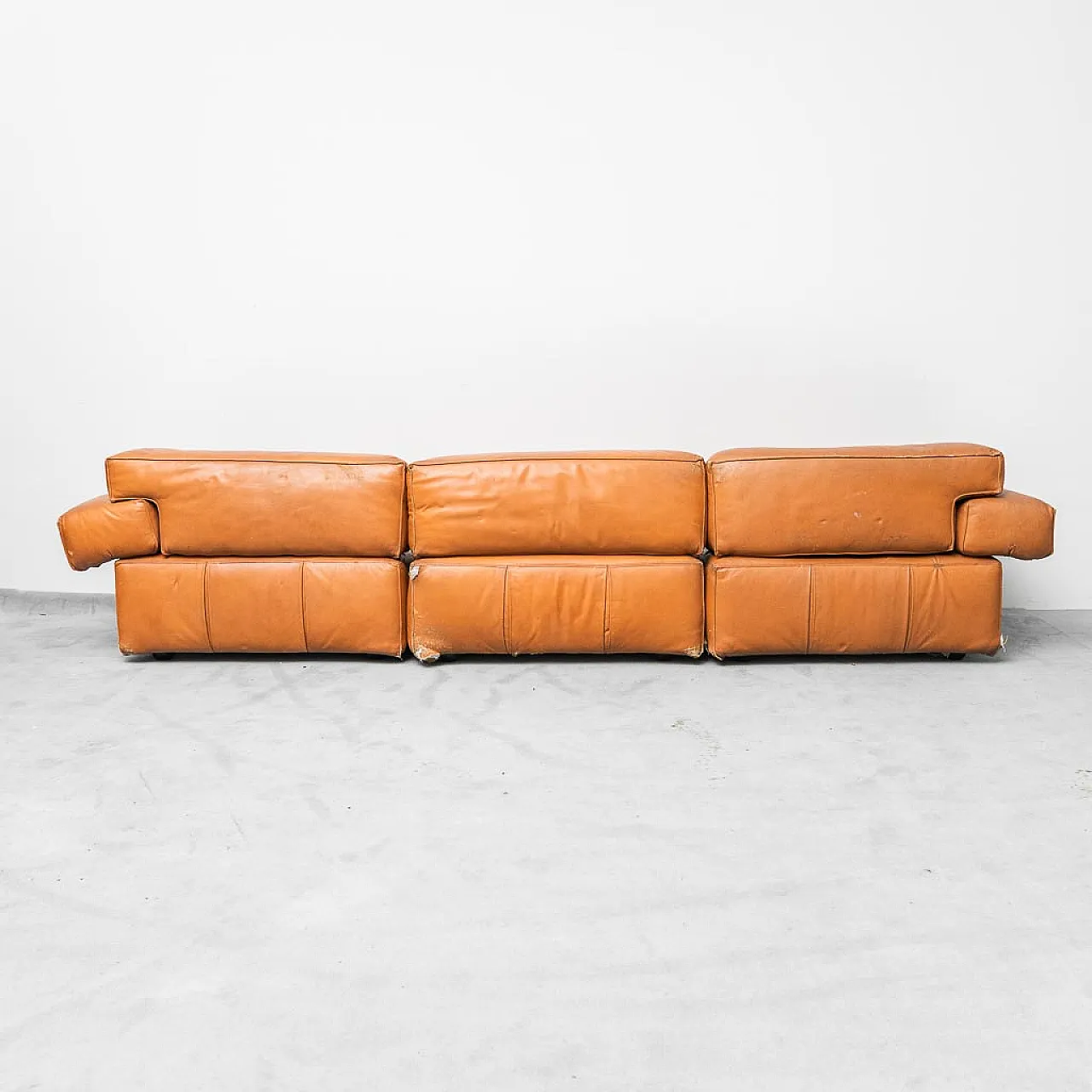 3 -seater modular sofa in brown leather, 70s 7