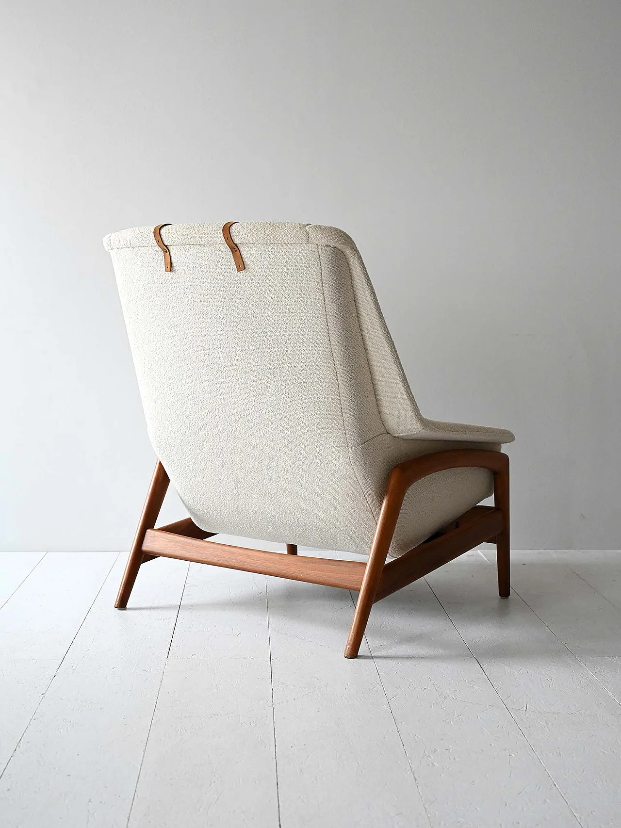 Vintage Scandinavian armchair with pouf 5