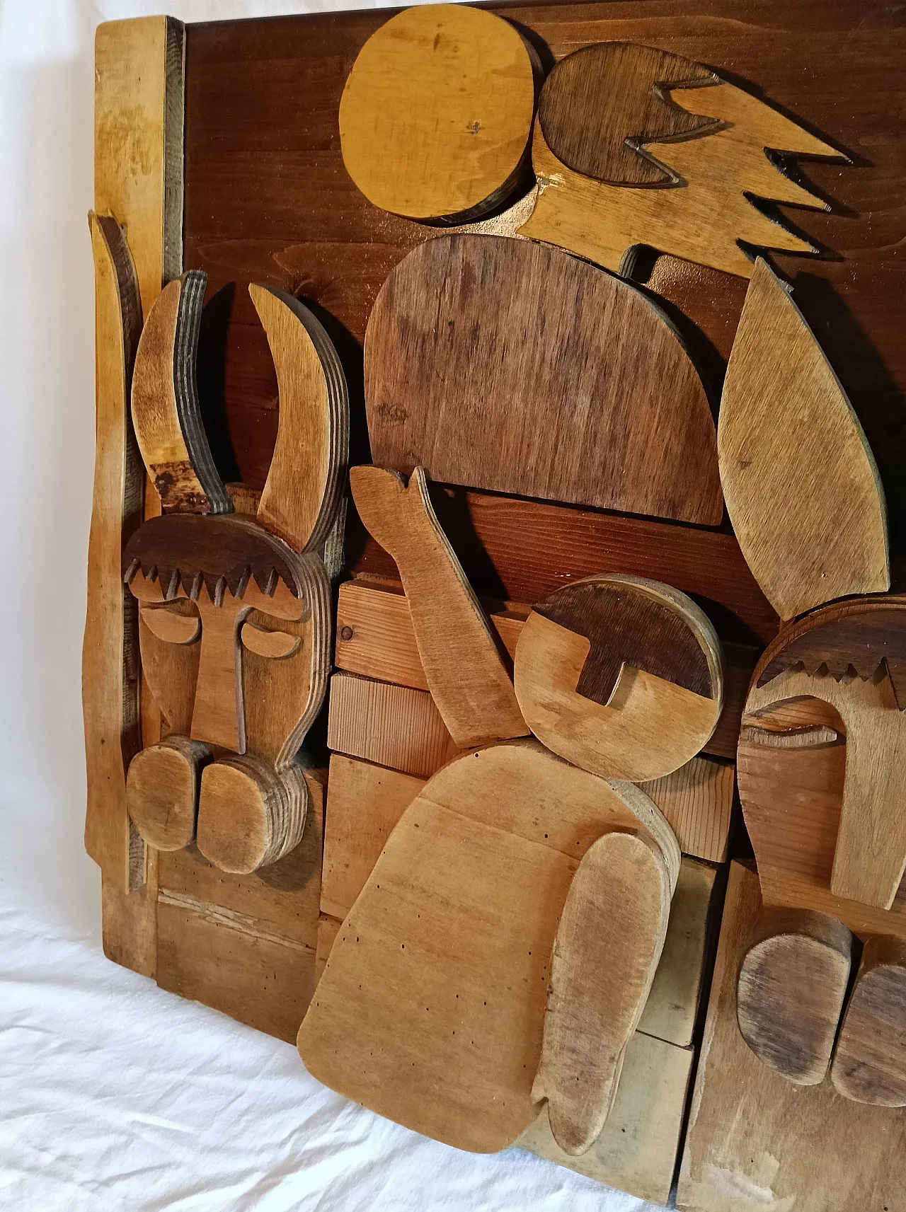 Formella in legno, rappresentazione della Nativita' anni '80 12