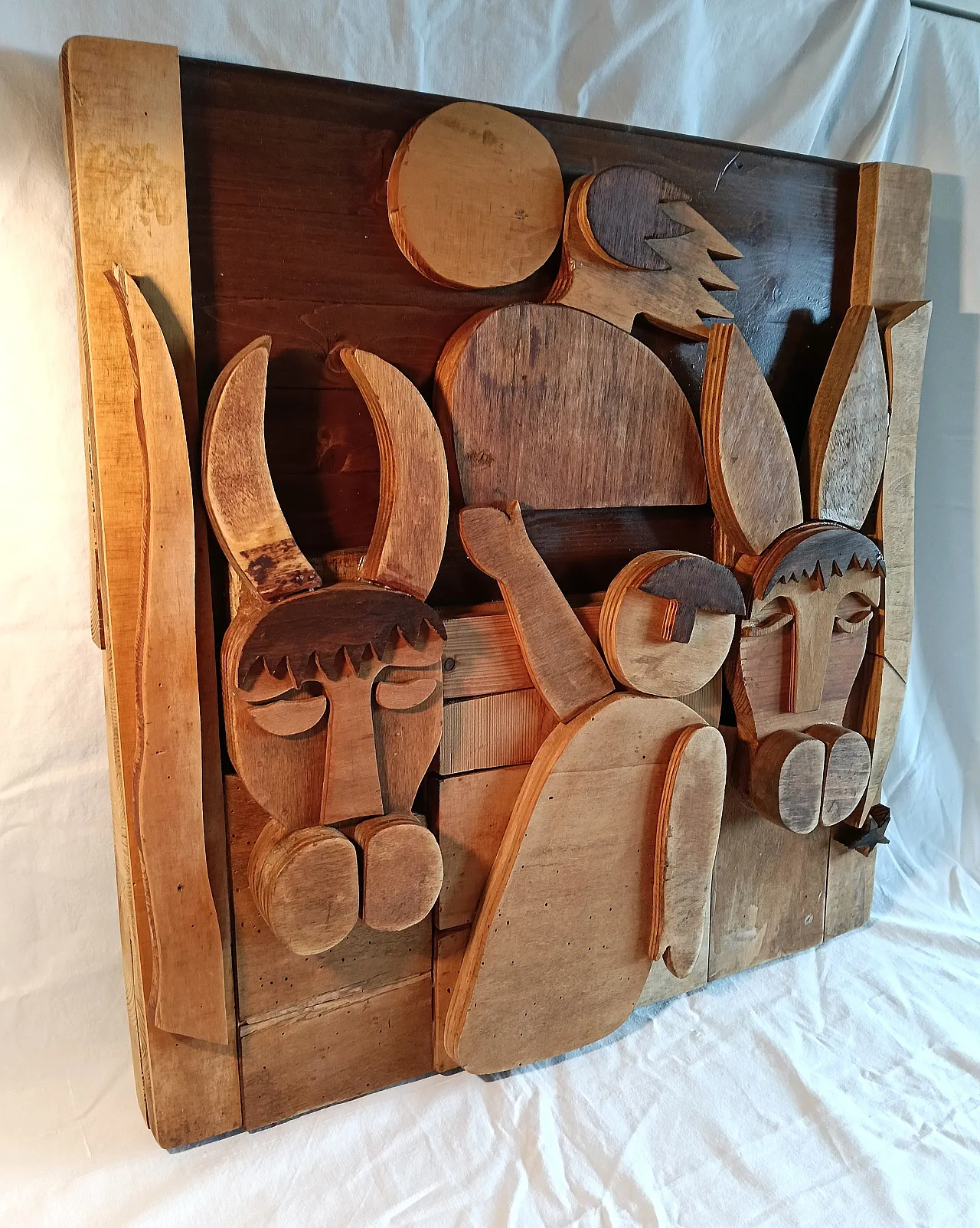 Formella in legno, rappresentazione della Nativita' anni '80 14