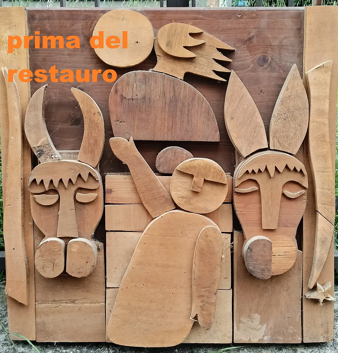 Formella in legno, rappresentazione della Nativita' anni '80 30