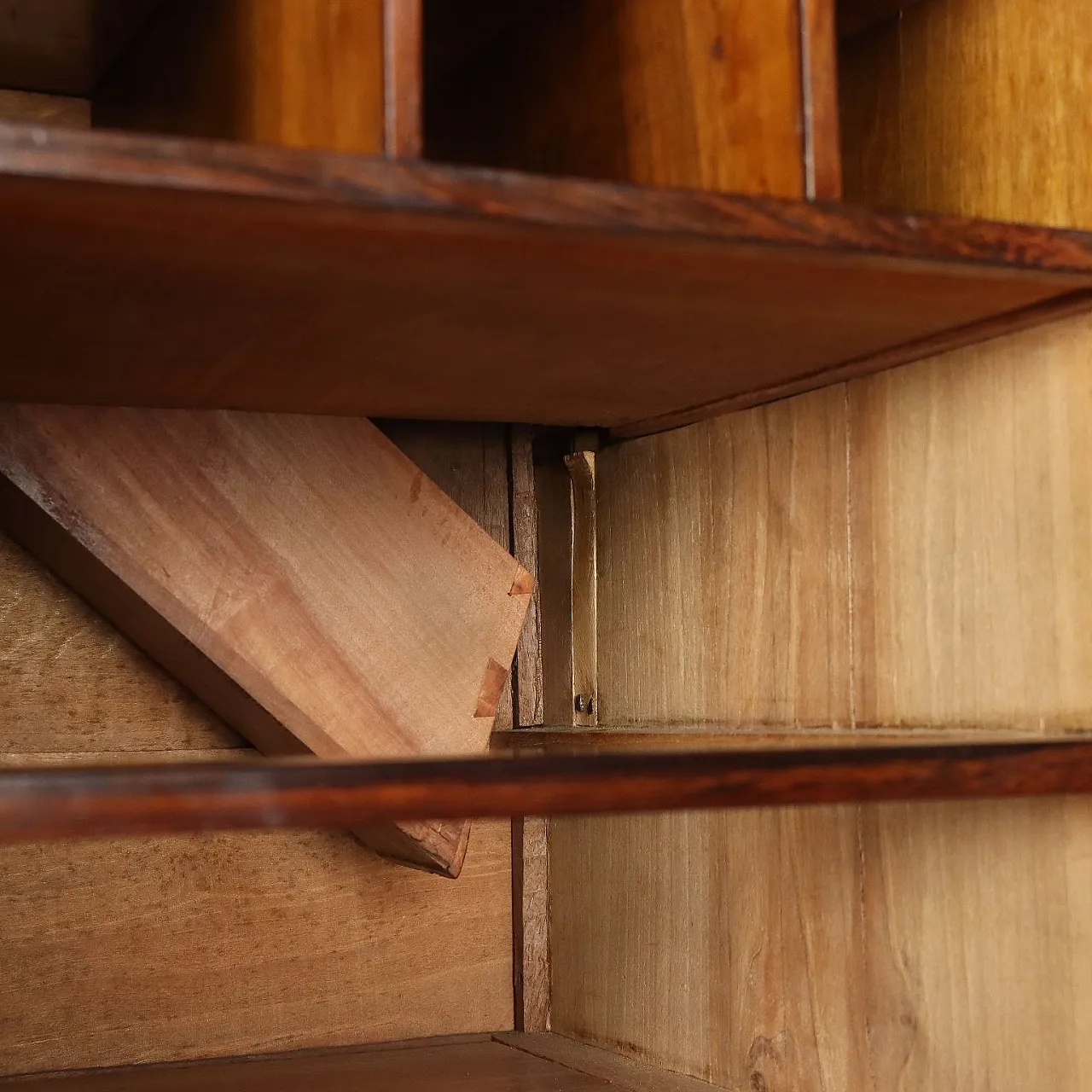 Secretaire Impero in mogano e noce, '800 10