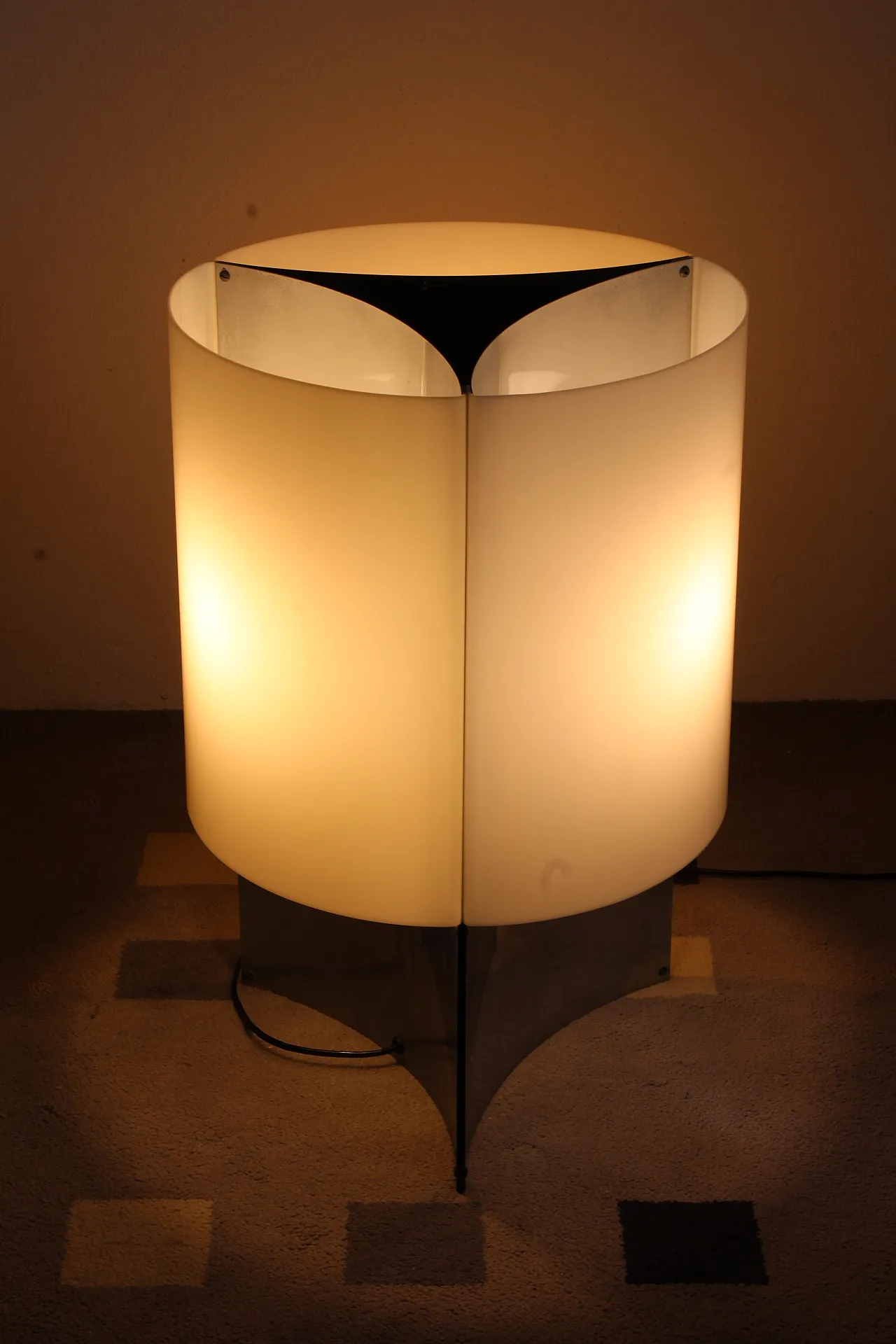 Lampada da Tavolo di Massimo e Lella Vignelli per Arteluce, anni '70 6