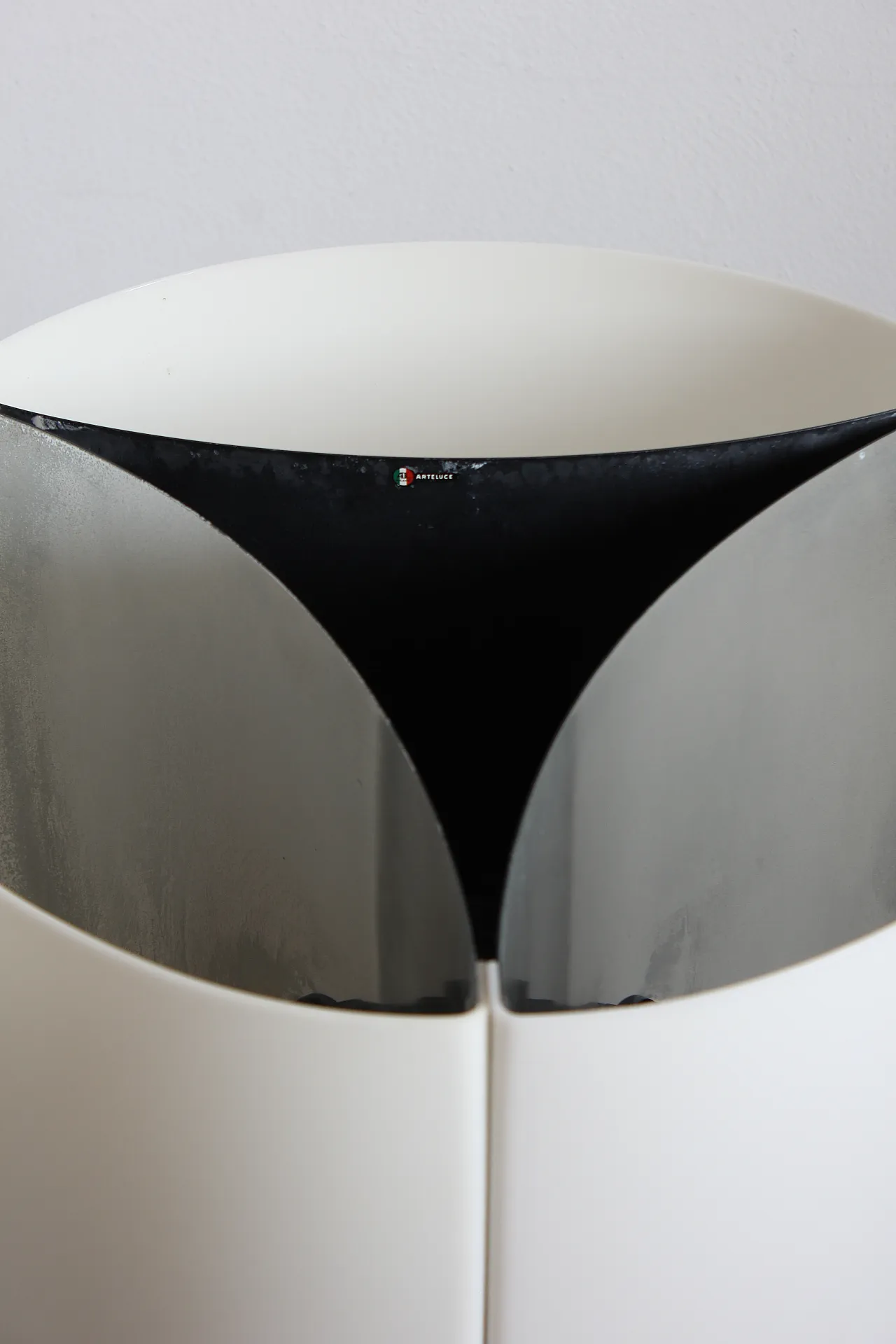 Lampada da Tavolo di Massimo e Lella Vignelli per Arteluce, anni '70 7