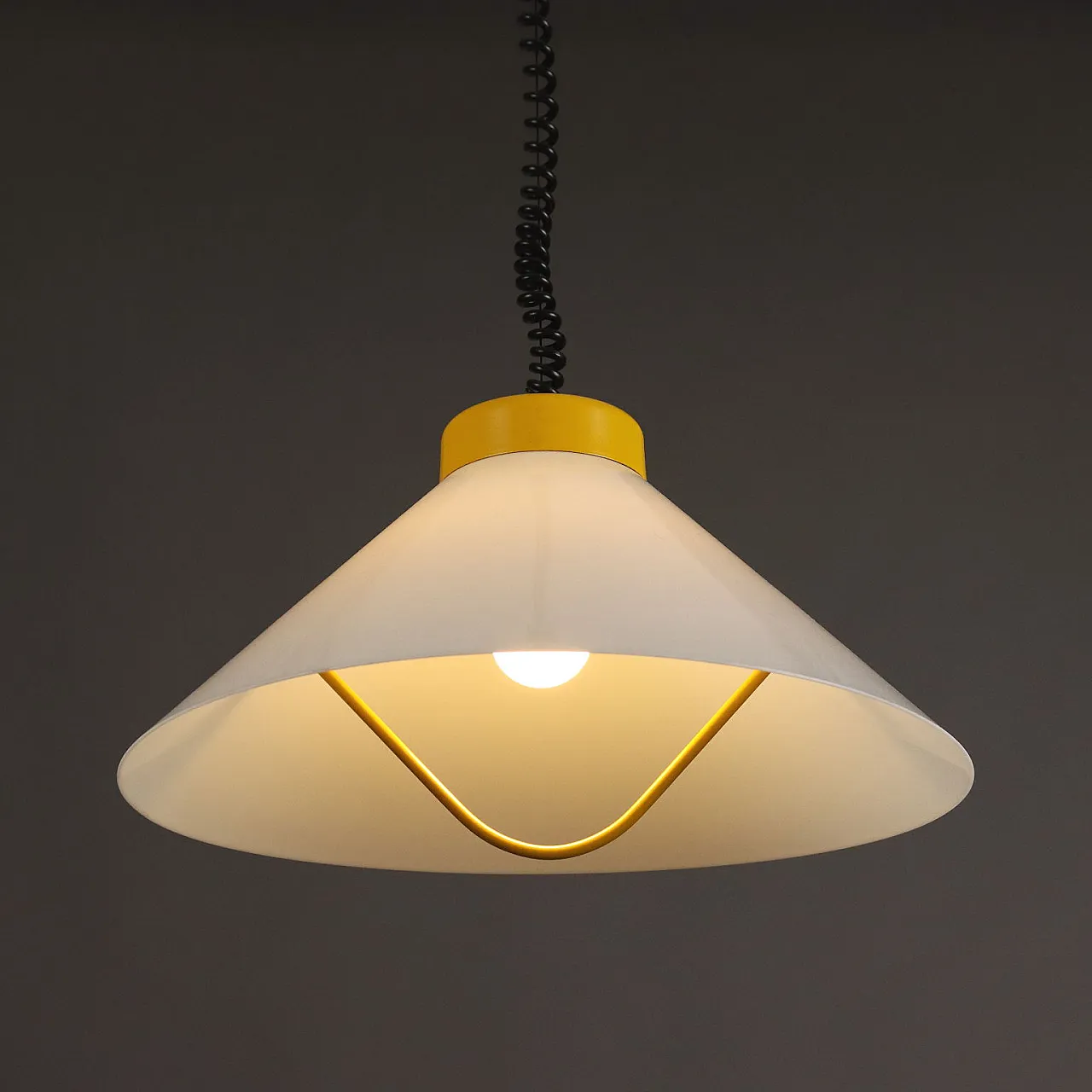 Cone extendible ceiling lamp in steel and plastic Italy, 1970s 3