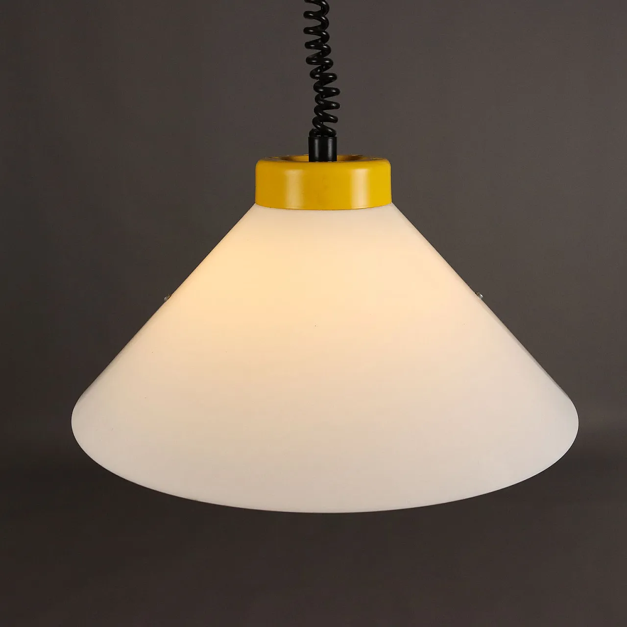 Cone extendible ceiling lamp in steel and plastic Italy, 1970s 4