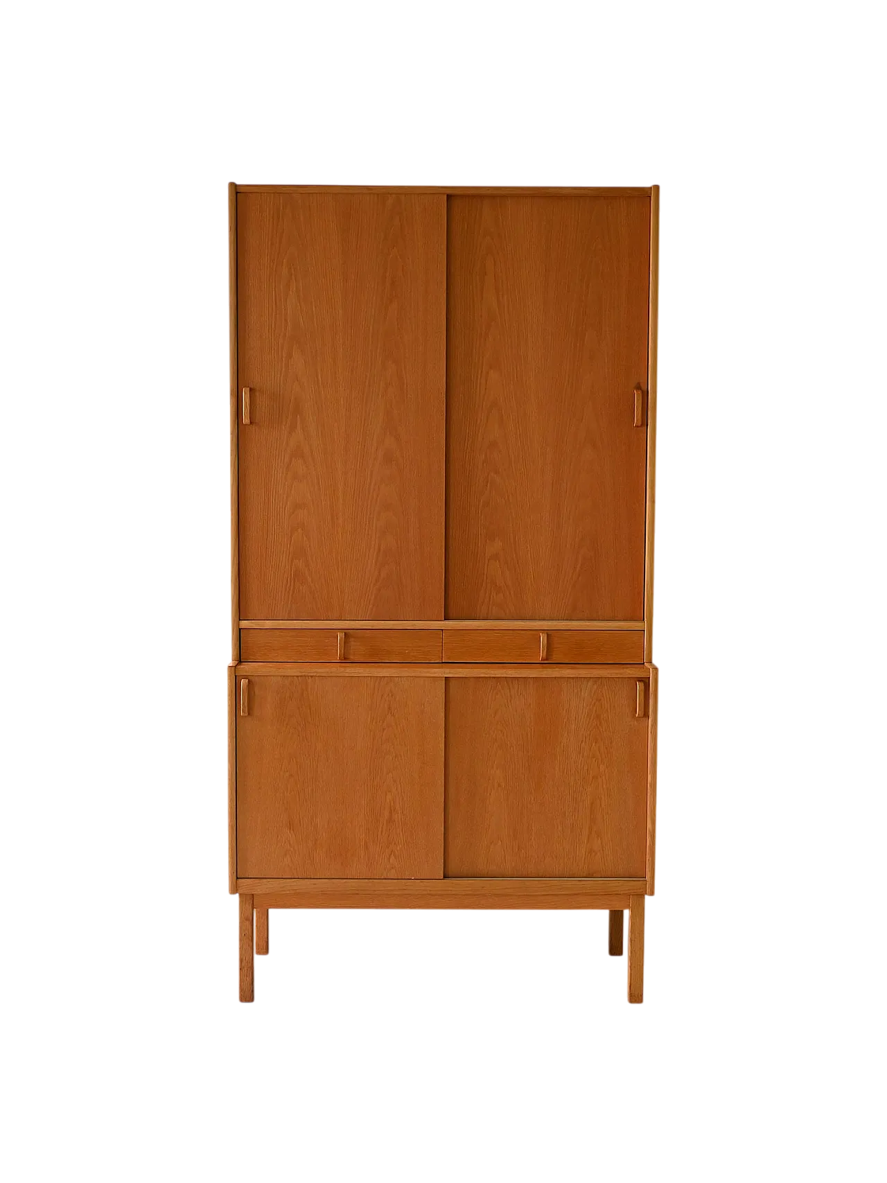 Scandinavo Bodafors wardrobe with sliding doors 11