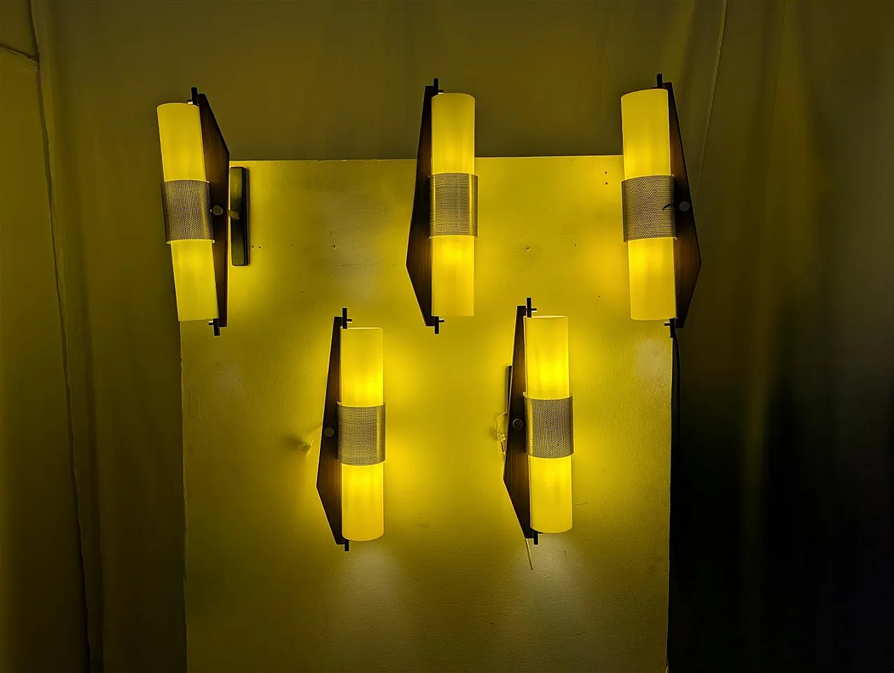 5 applique in vetro giallo di Oma Padova, anni '60 11