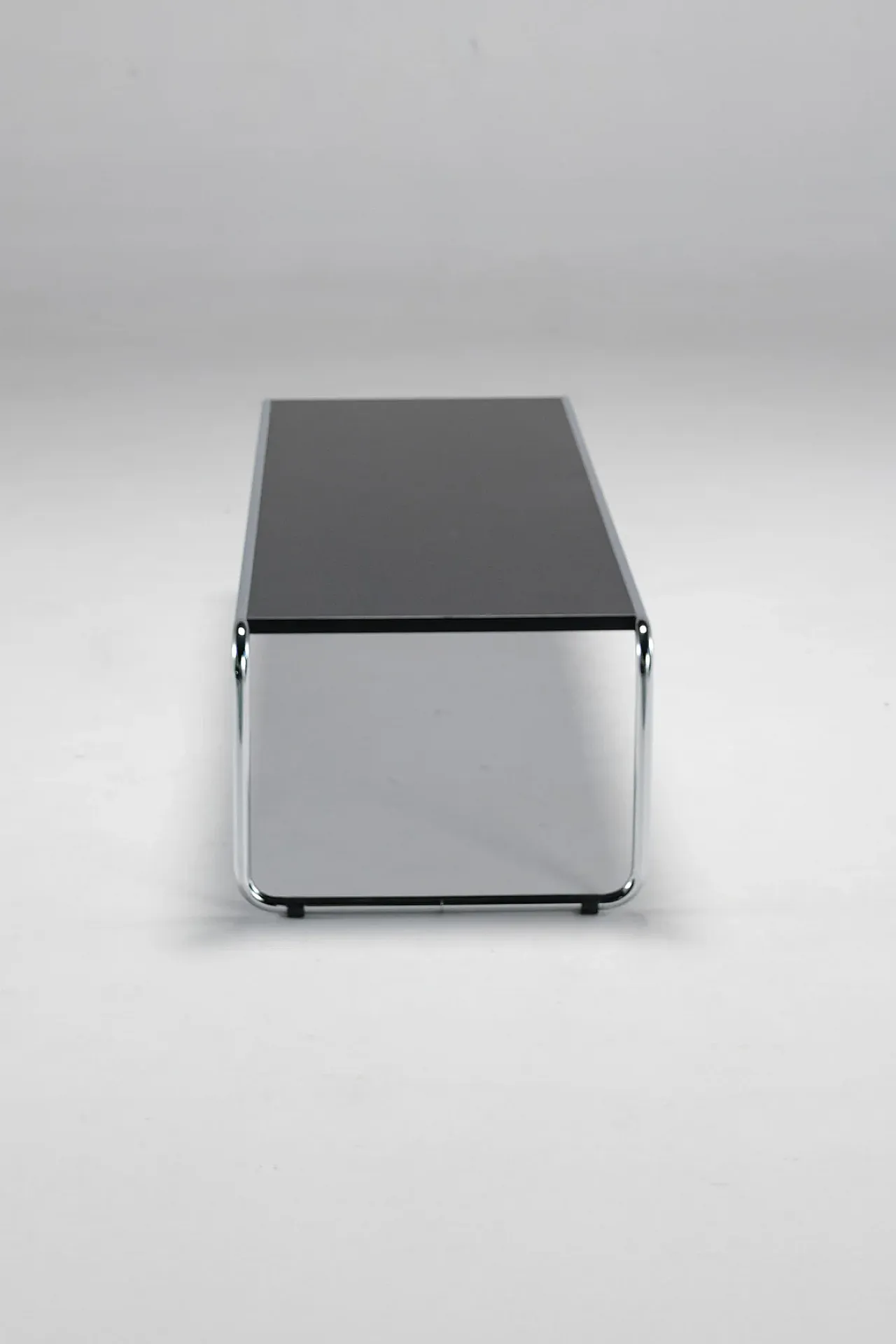 Bauhaus Laccio coffee table by Marcel Breuer for Gavina, 1960s 4