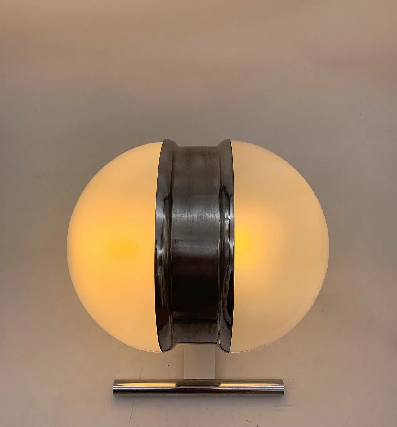 Pair of wall lamps attributed to Reggiani, 1970s 4