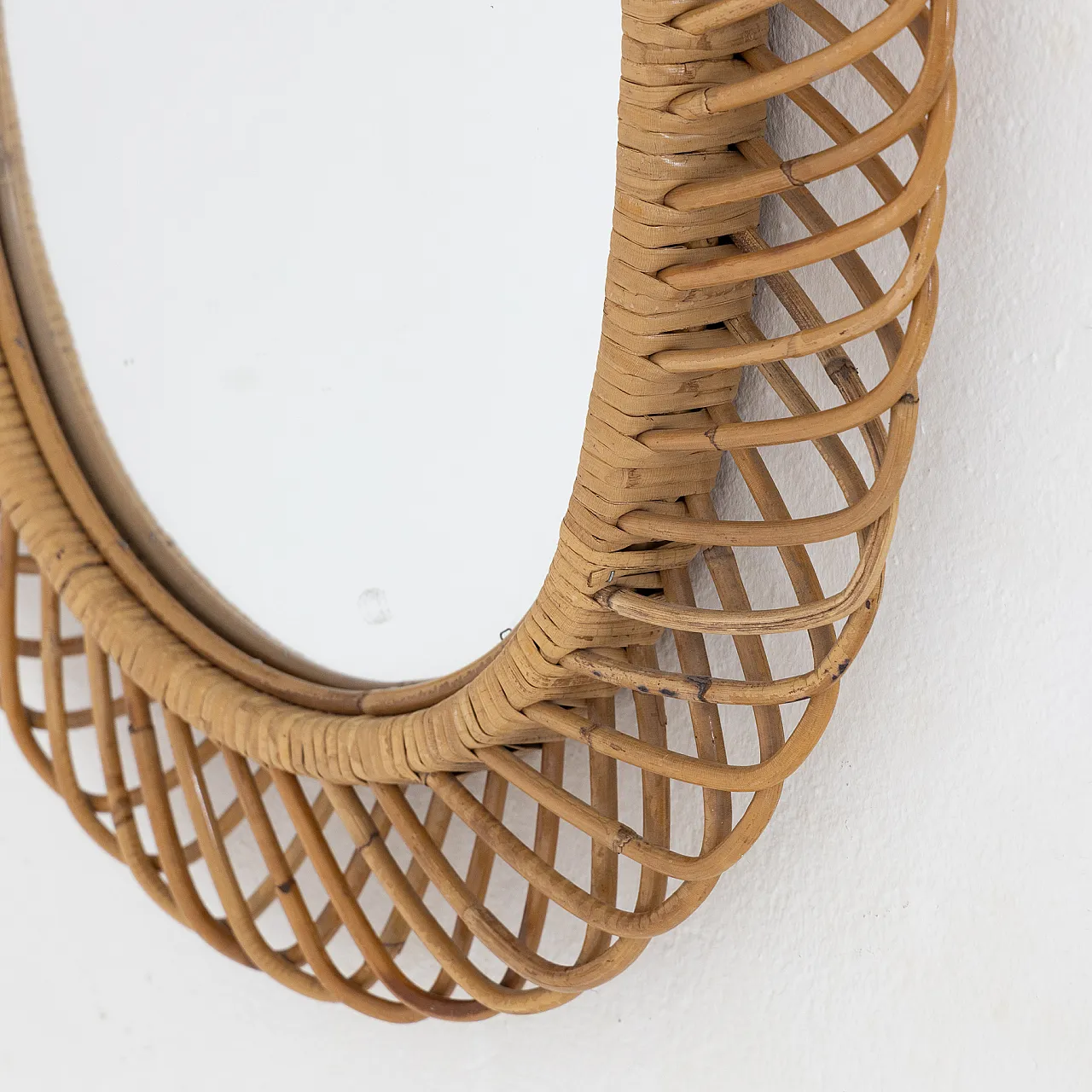 Mirror mirror, 1950s 3