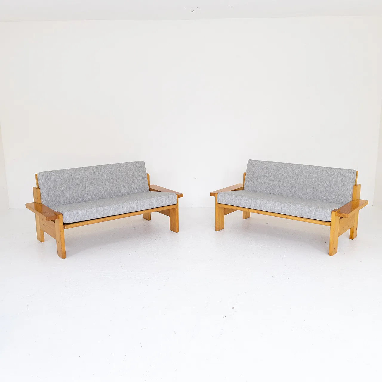 Pair of fir sofas, 1970s 6