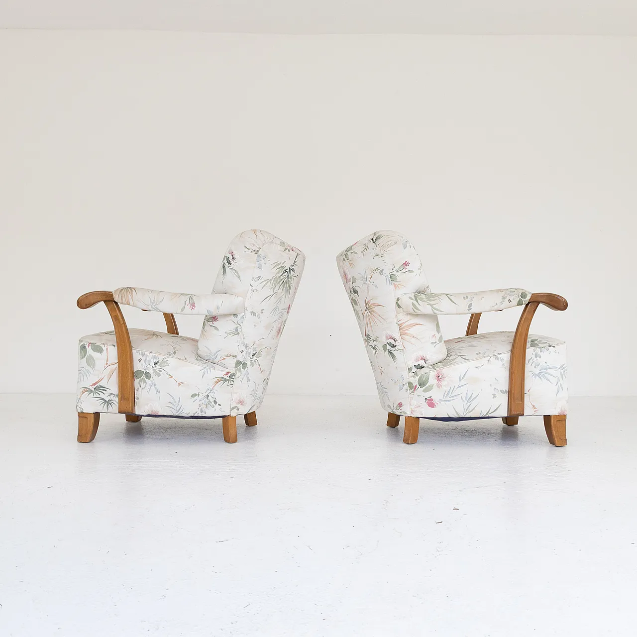 Pair of armchairs, 1950s 4