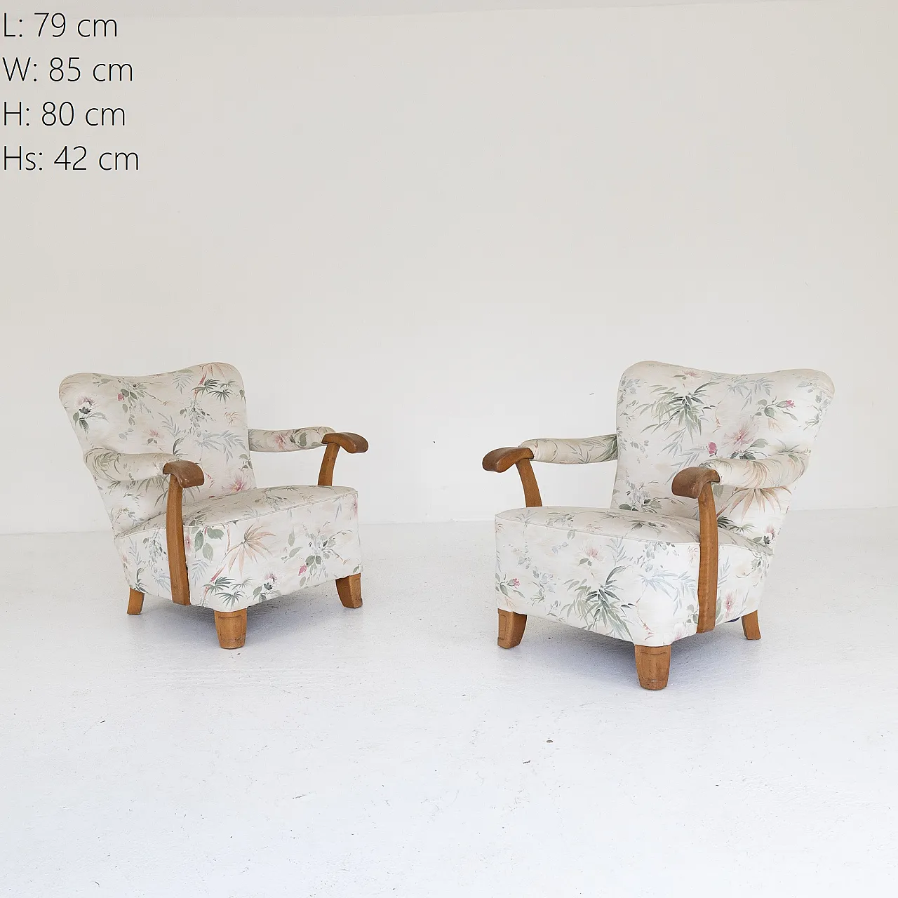 Pair of armchairs, 1950s 5