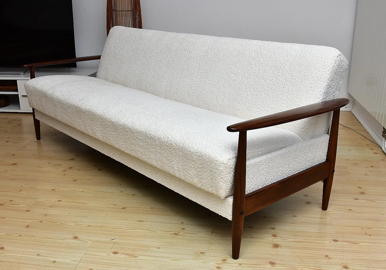 Scandinavian foldable Teak sofa in creamy white Bouclé, 1960s 7