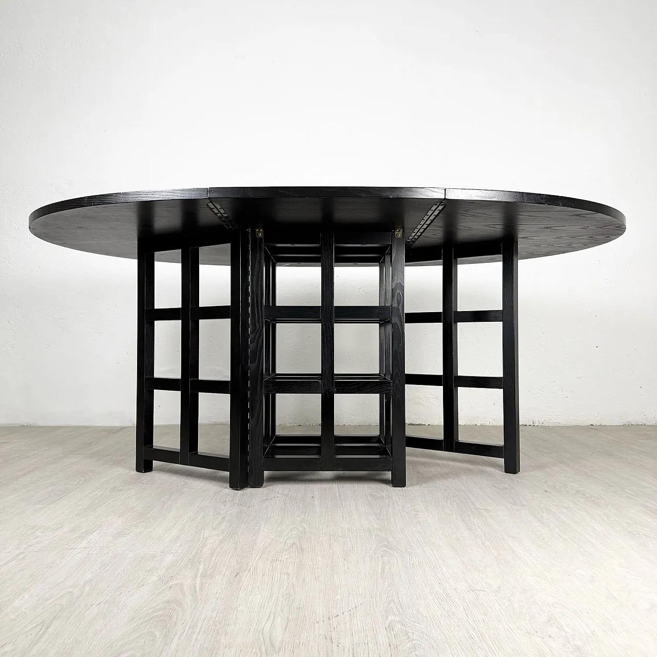 DS1 Table and Mackintosh DS2 chairs for Cassina, 70s 4