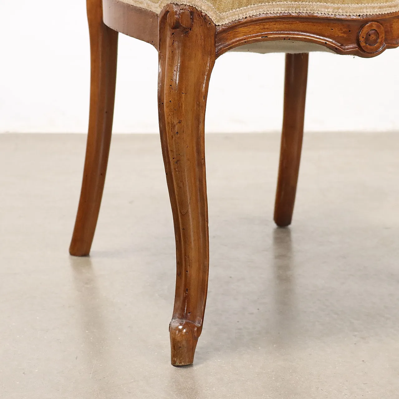 4 Louis Philippe wooden chairs, 19th century 5