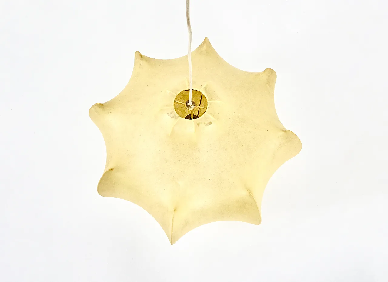 Lampada "Viscontea" di Achille e Pier Giacomo Castiglioni per Flo 8