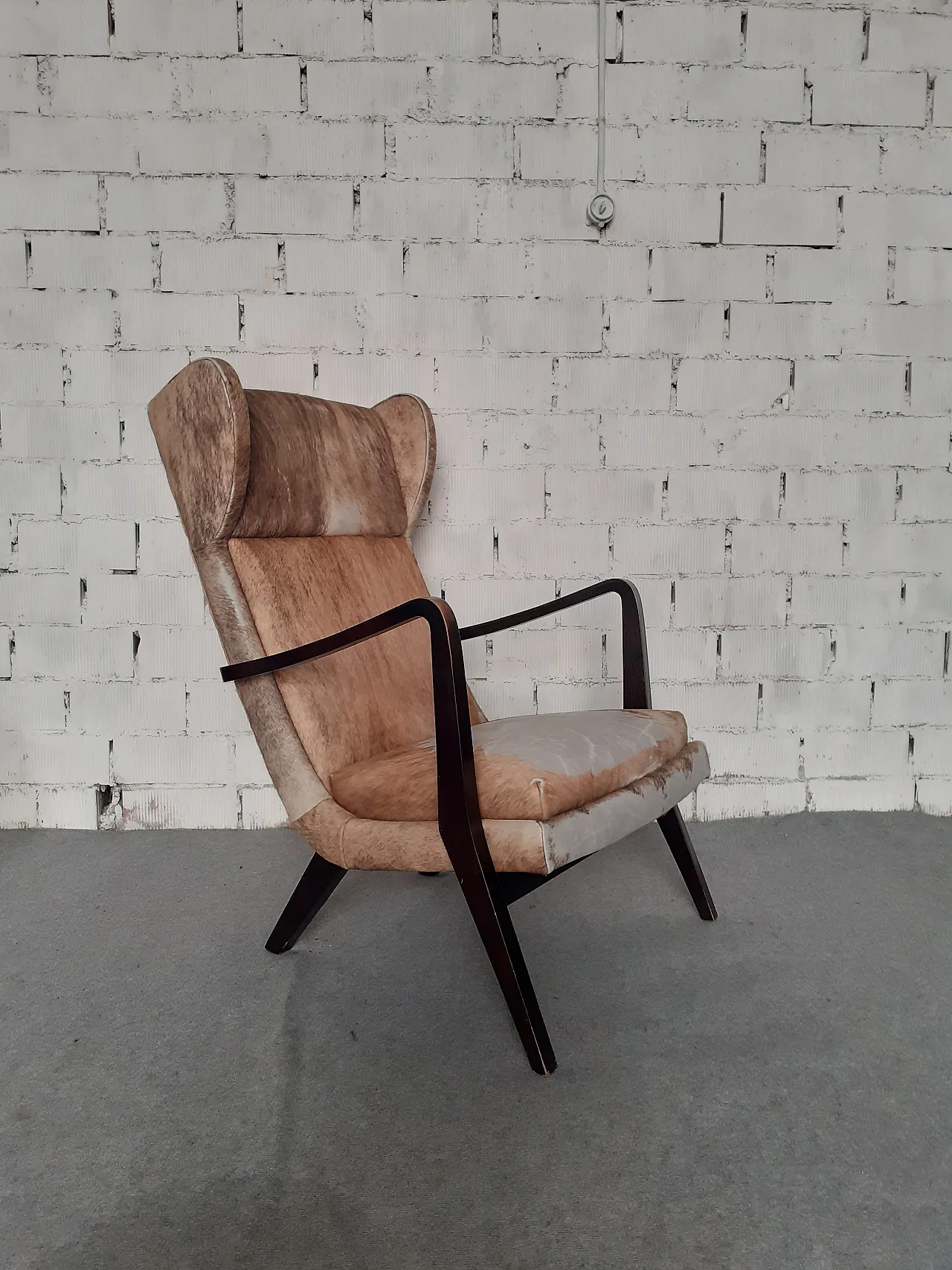 Poltrona pelle cavallino, anni '60 1