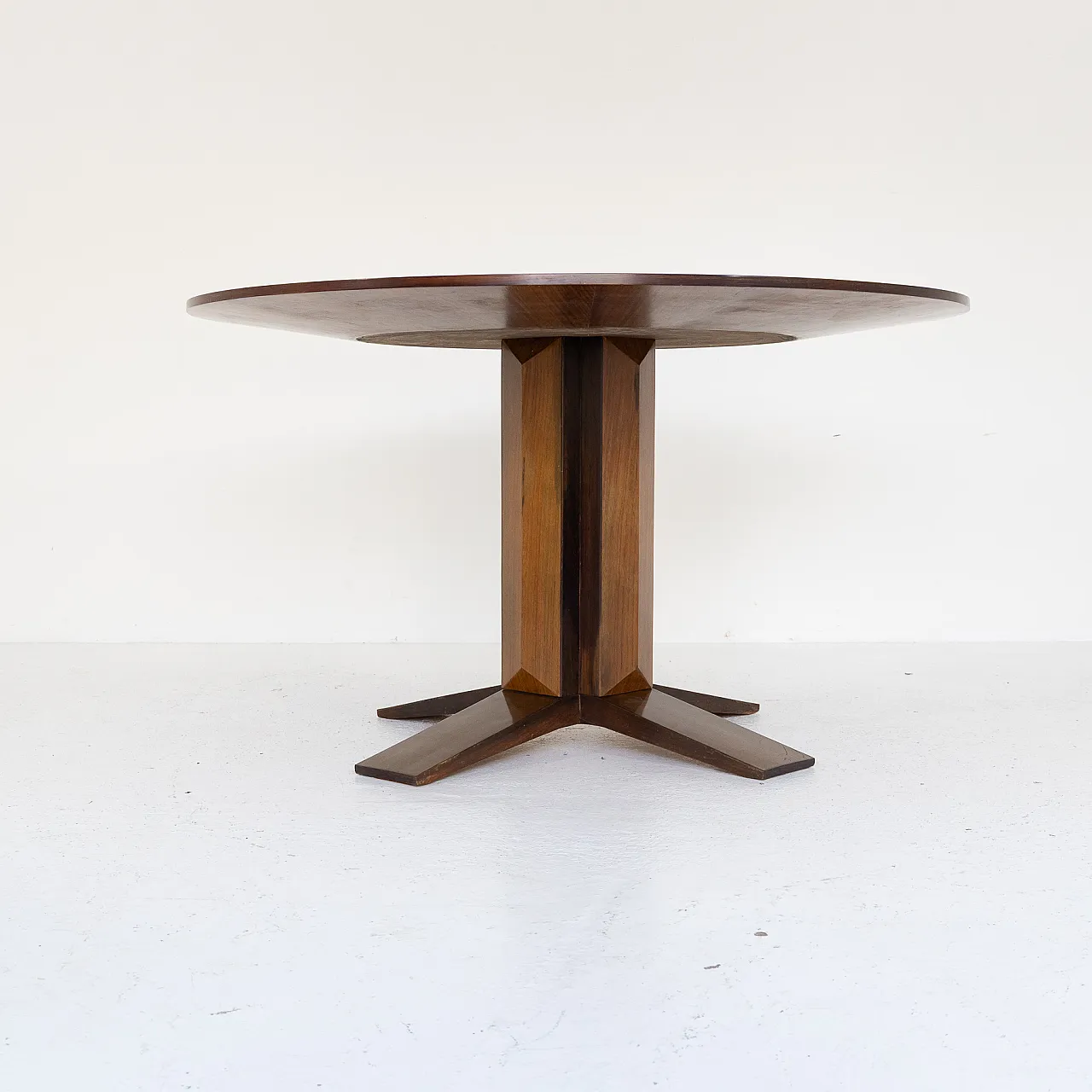 Round table in teak, 1960s 6
