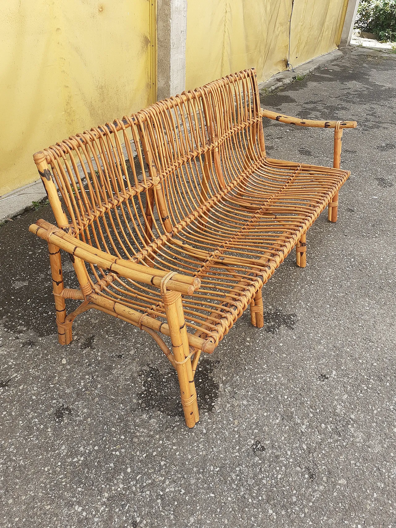 Divano in bambù, anni '70 10