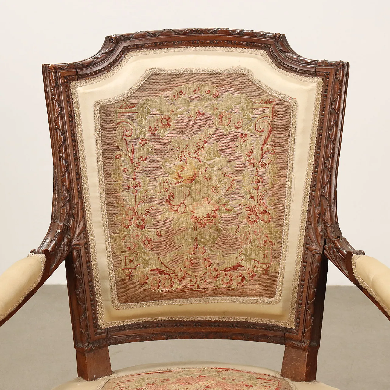 Painted beech and walnut armchair, 19th century 4