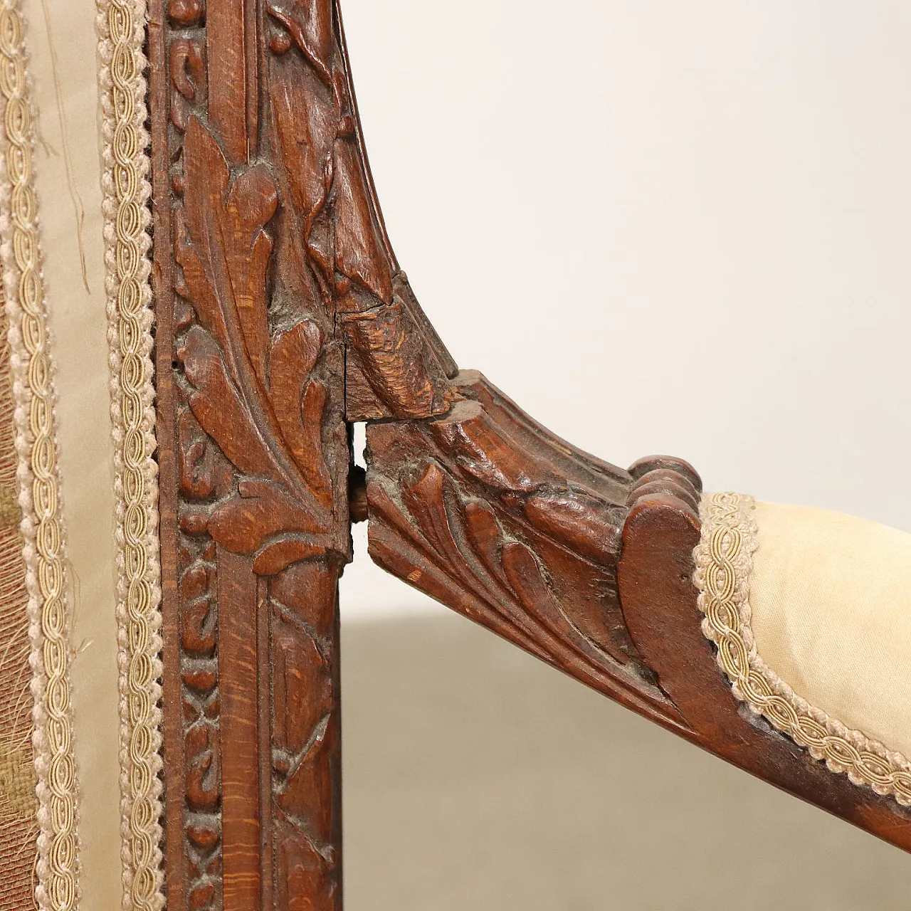 Painted beech and walnut armchair, 19th century 5