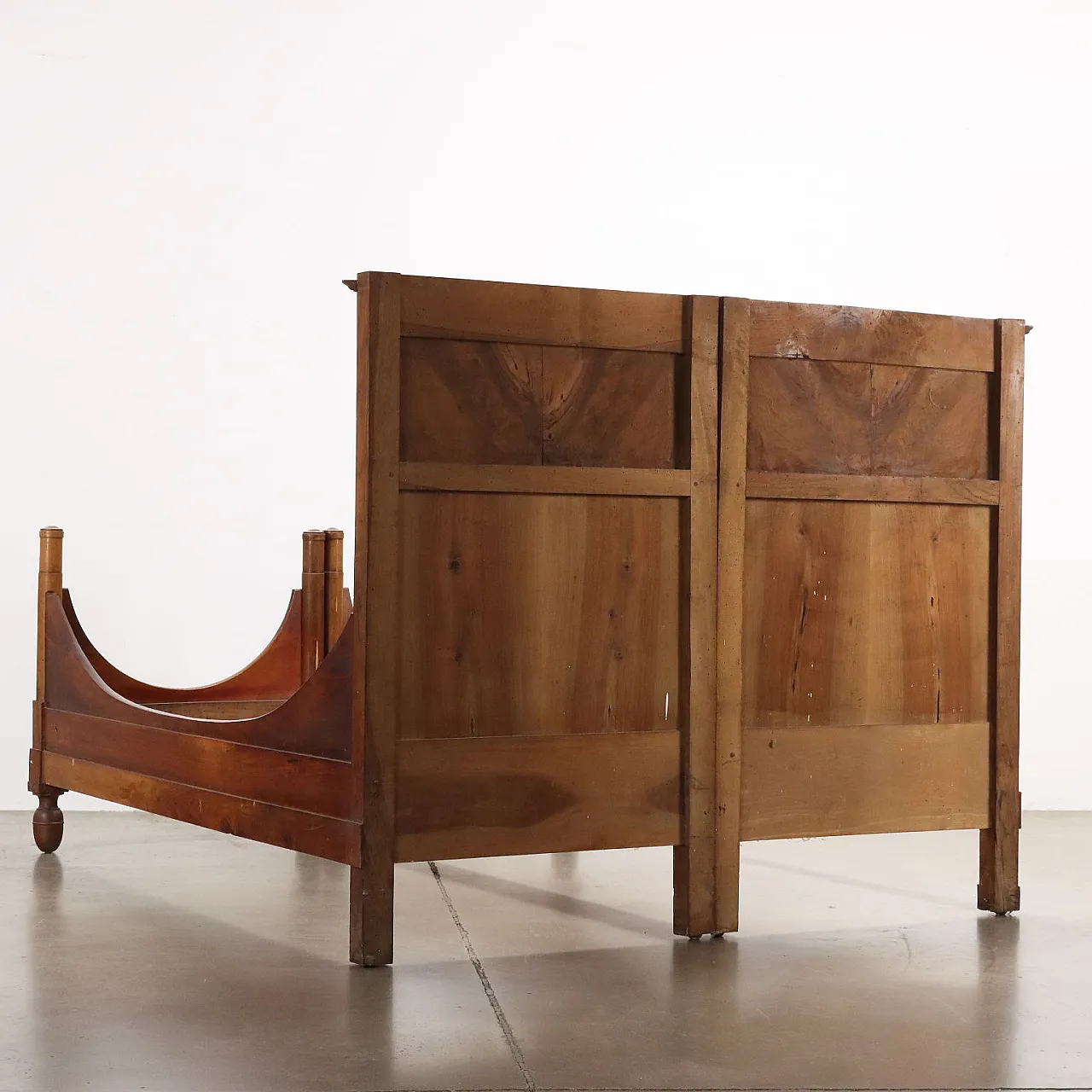 Letto matrimoniale Impero in noce, '800 9