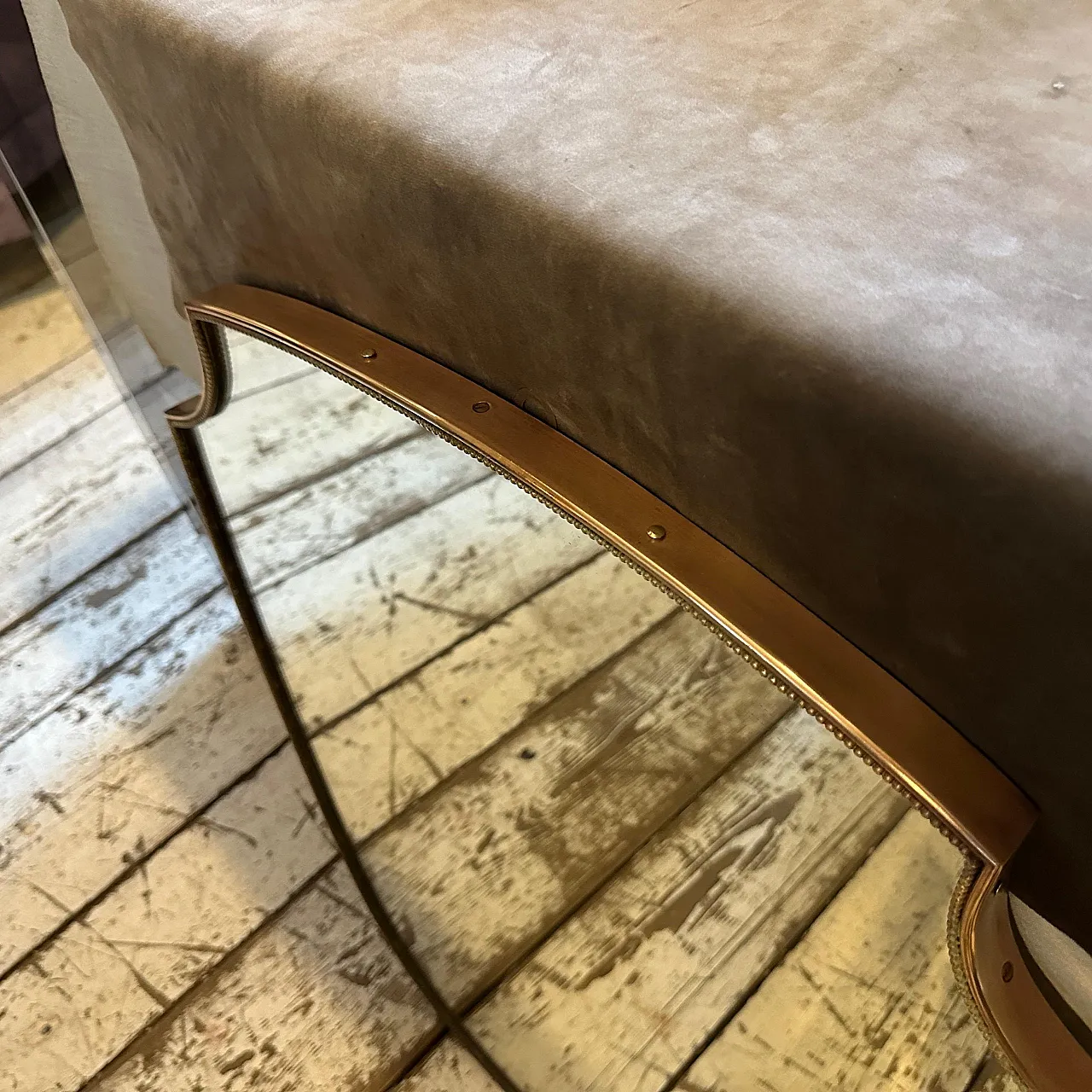 Specchio da parete a scudo in ottone di Gio Ponti, anni '60 9