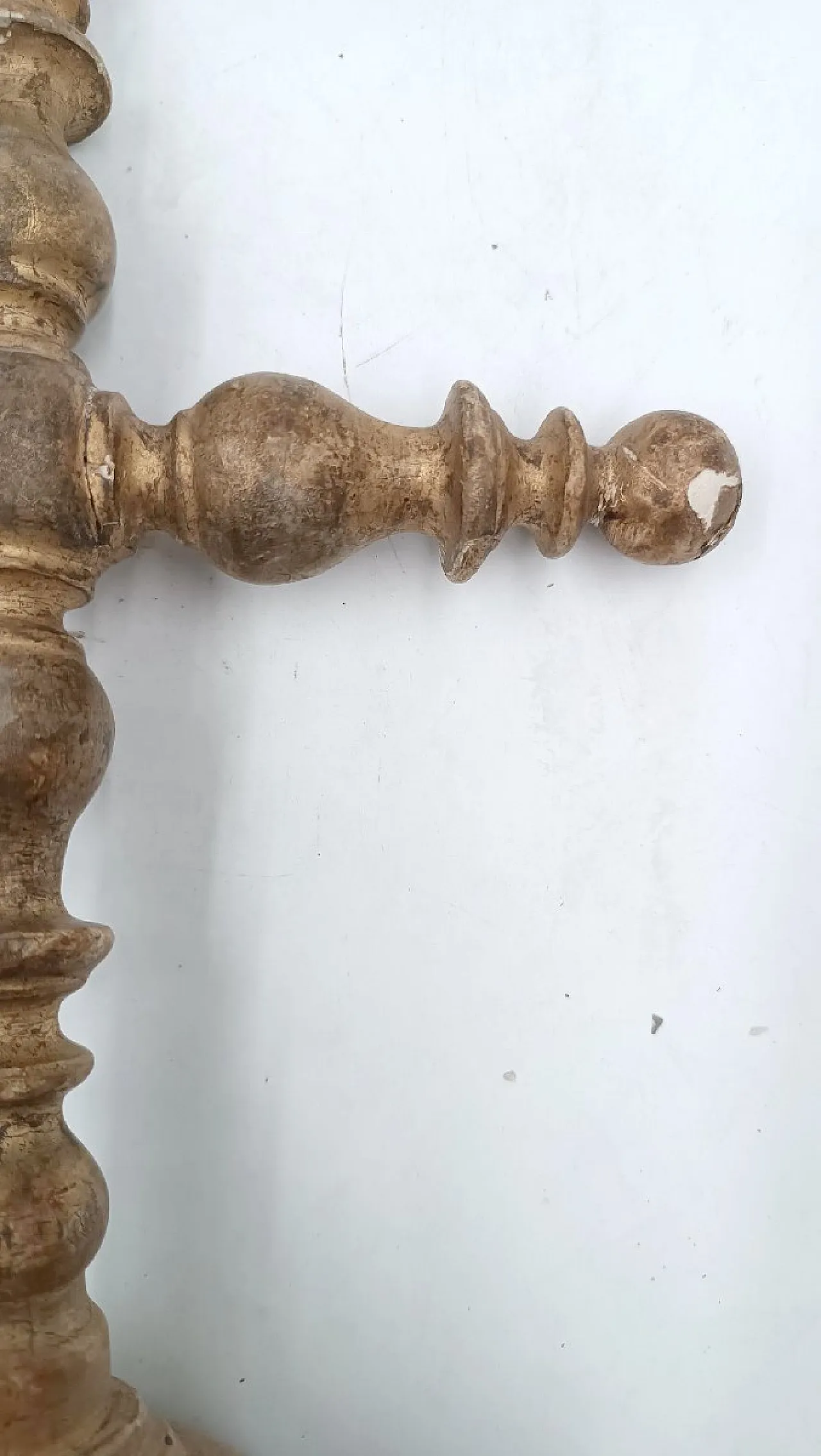 Large processional cross in gilded wood, 17th century 8