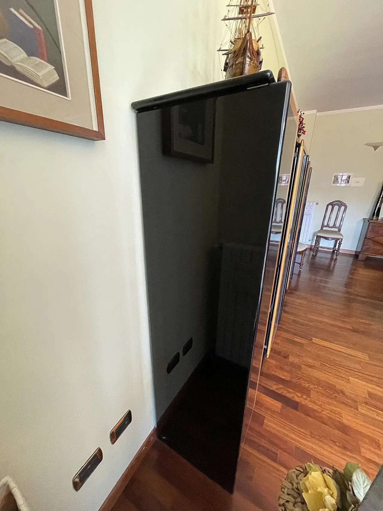 Artona Showcase by Tobia and Scarpa for Maxalto, 90s 3