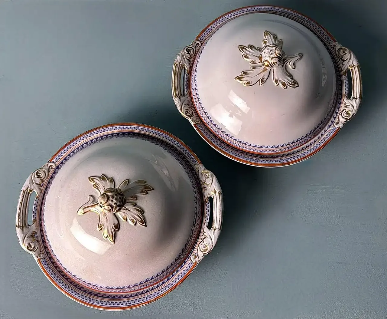 Coppia di zuppiere in porcellana inglese vittoriana, metà '800 4