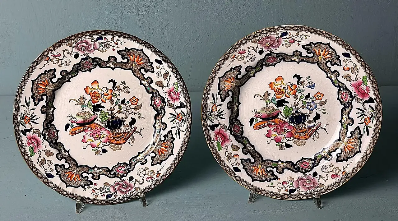 12 hand-painted English serving dishes, early 20th century 6