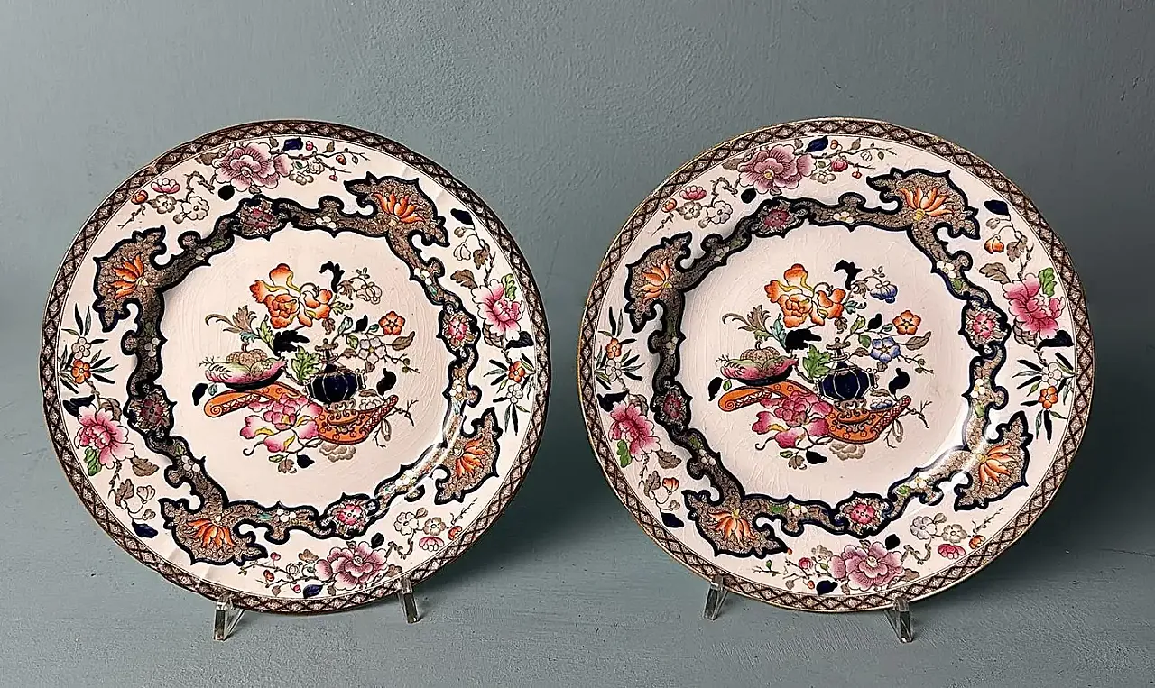 12 hand-painted English serving dishes, early 20th century 7