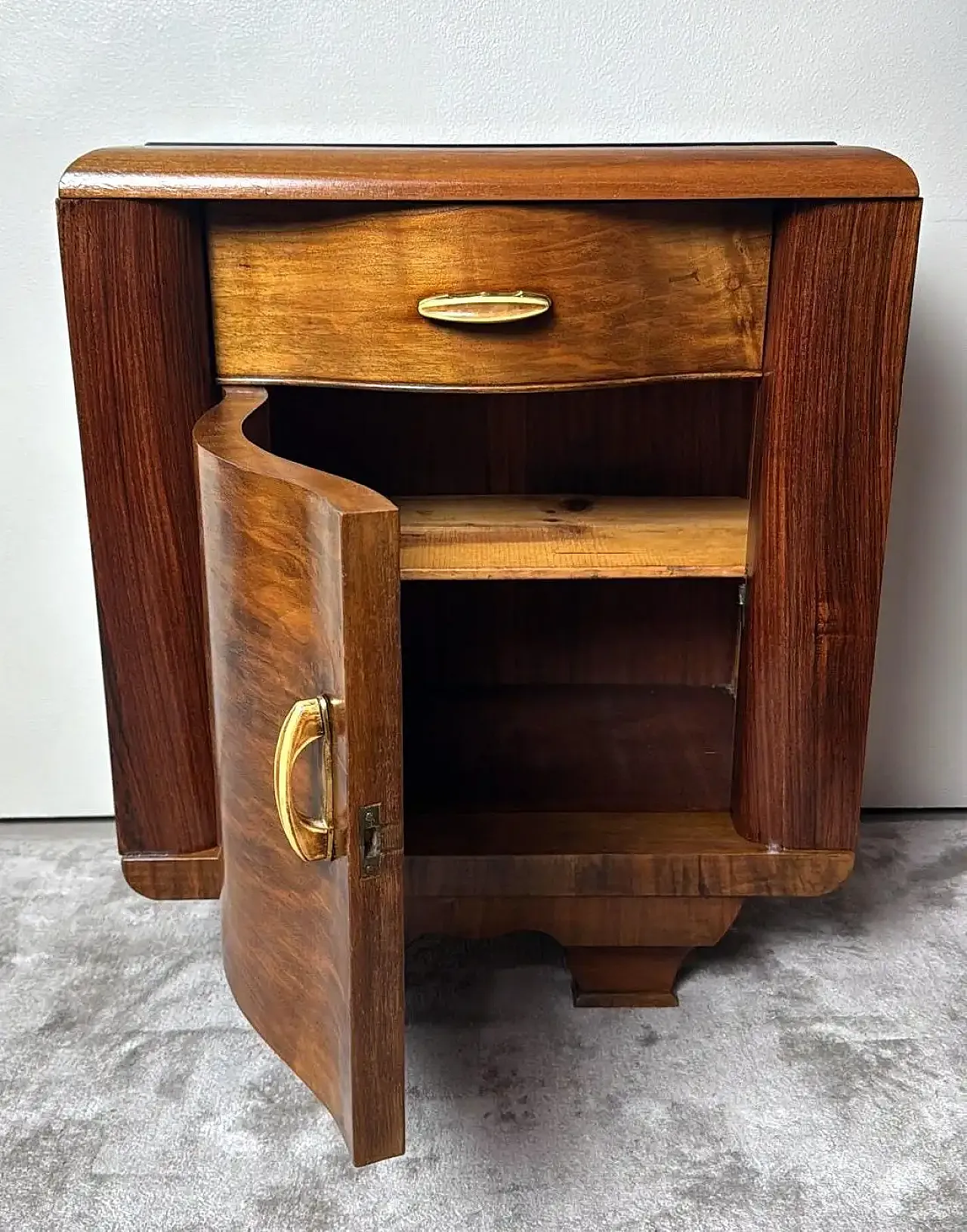 Pair of Art Deco bedside tables with black glass tops, 1930s 11