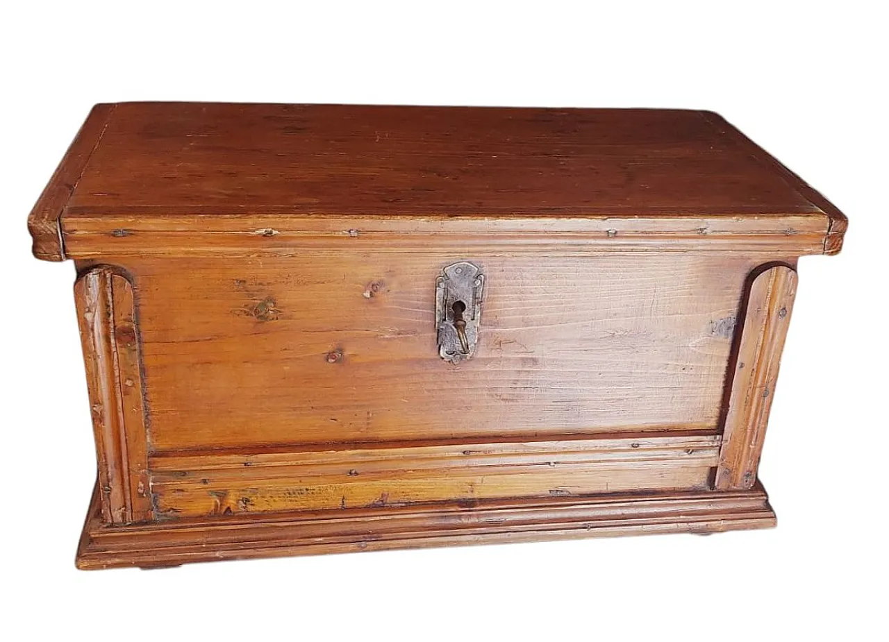 Small Tuscan fir travel box, 18th century 3