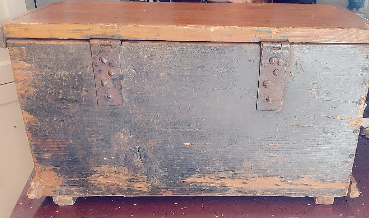 Small Tuscan fir travel box, 18th century 4