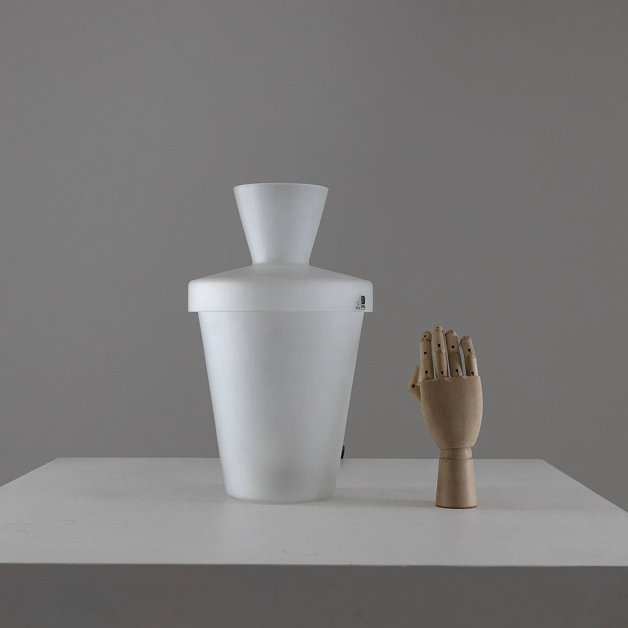 Lampada scultorea in vetro sabbiato di iTre, anni '90 1