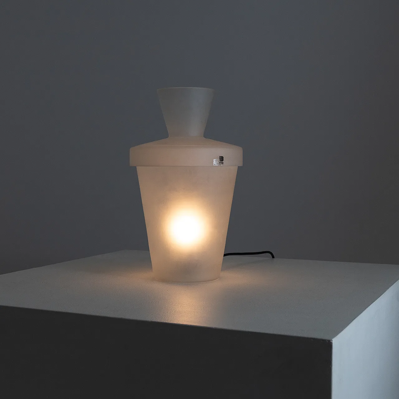 Lampada scultorea in vetro sabbiato di iTre, anni '90 5