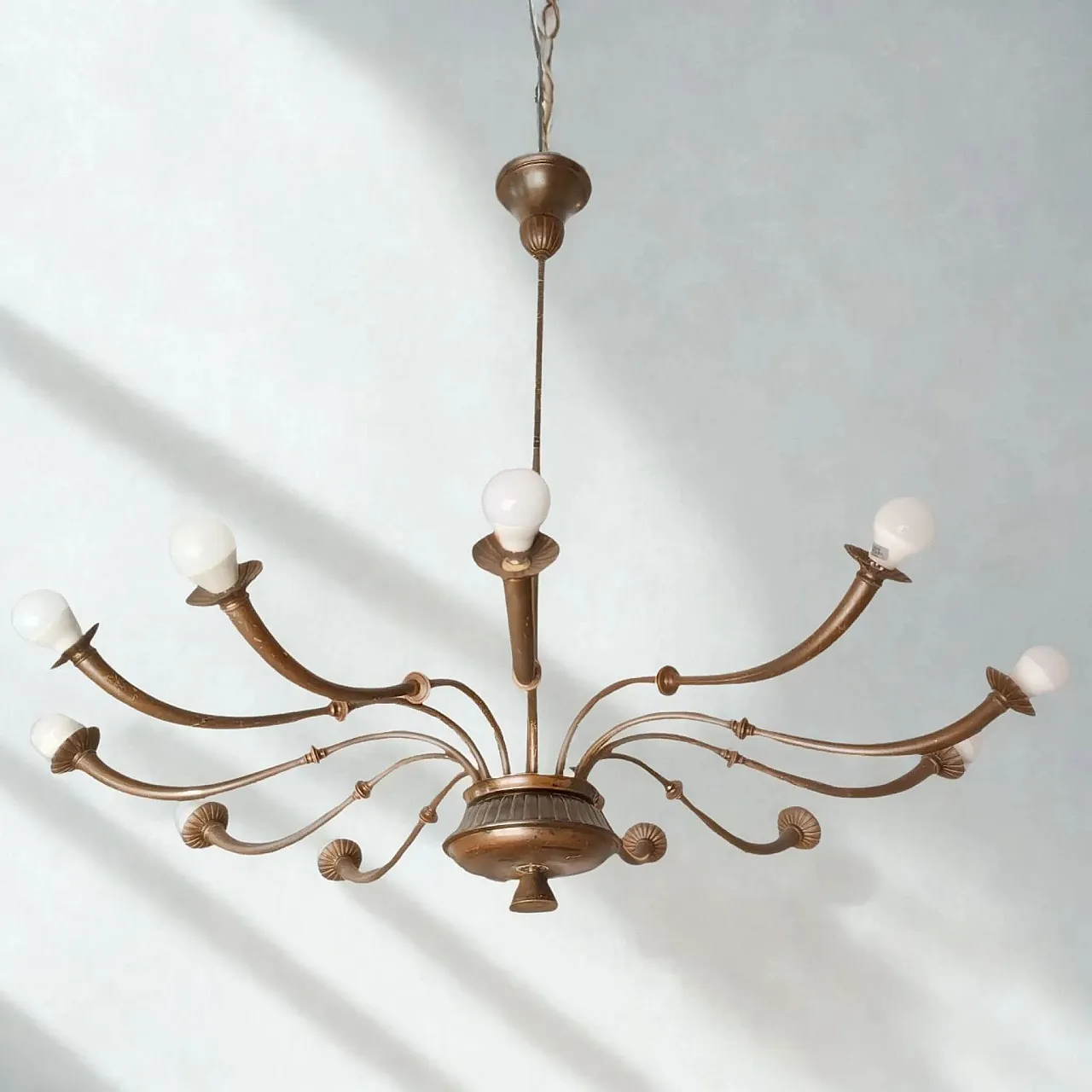 Lampadario a 12 luci in ottone Azucena di Caccia Dominioni, anni 50 4