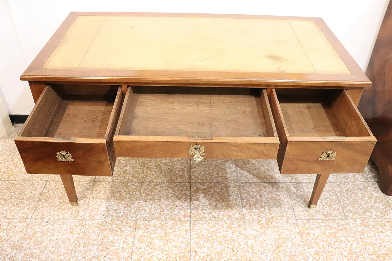 Scrivania in noce, '700 5