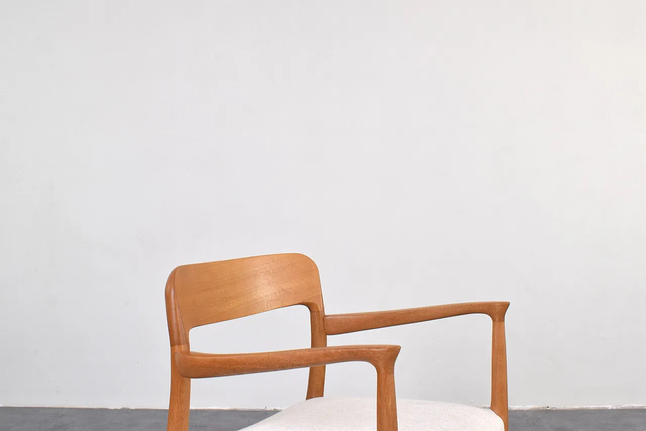 Modello della metà del secolo 56 Danish Dining Chair di Niels O. Møller per J.L. M 7