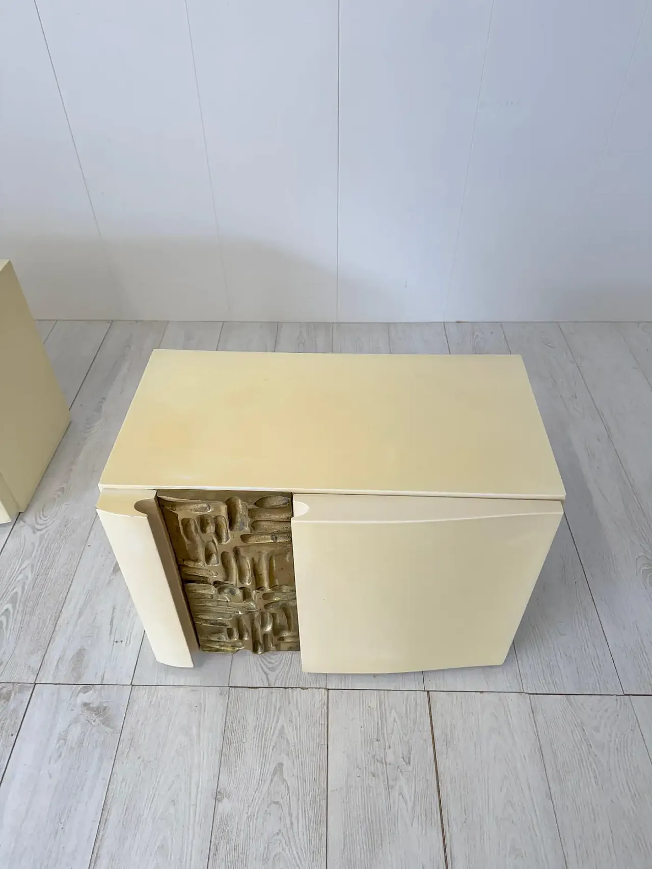 Pair of Cinzia bedside tables by Frigerio for Frigerio di Desio, 1970s 13