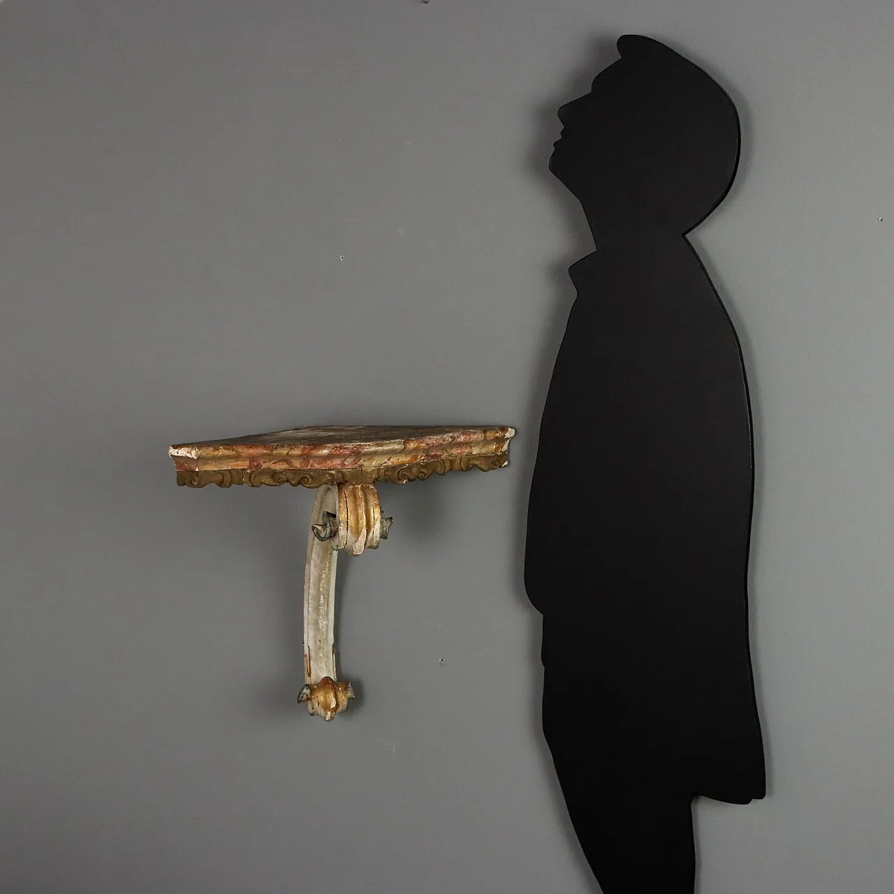 Carved and lacquered wood console table in fake marble, 18th century 2