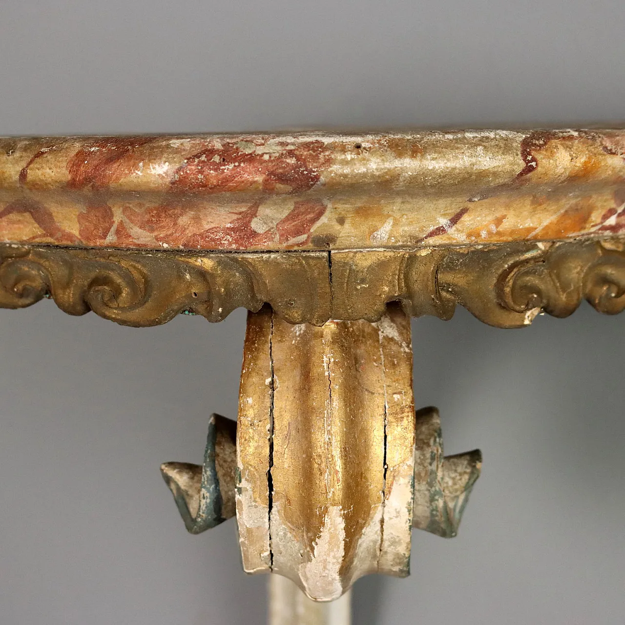 Carved and lacquered wood console table in fake marble, 18th century 5