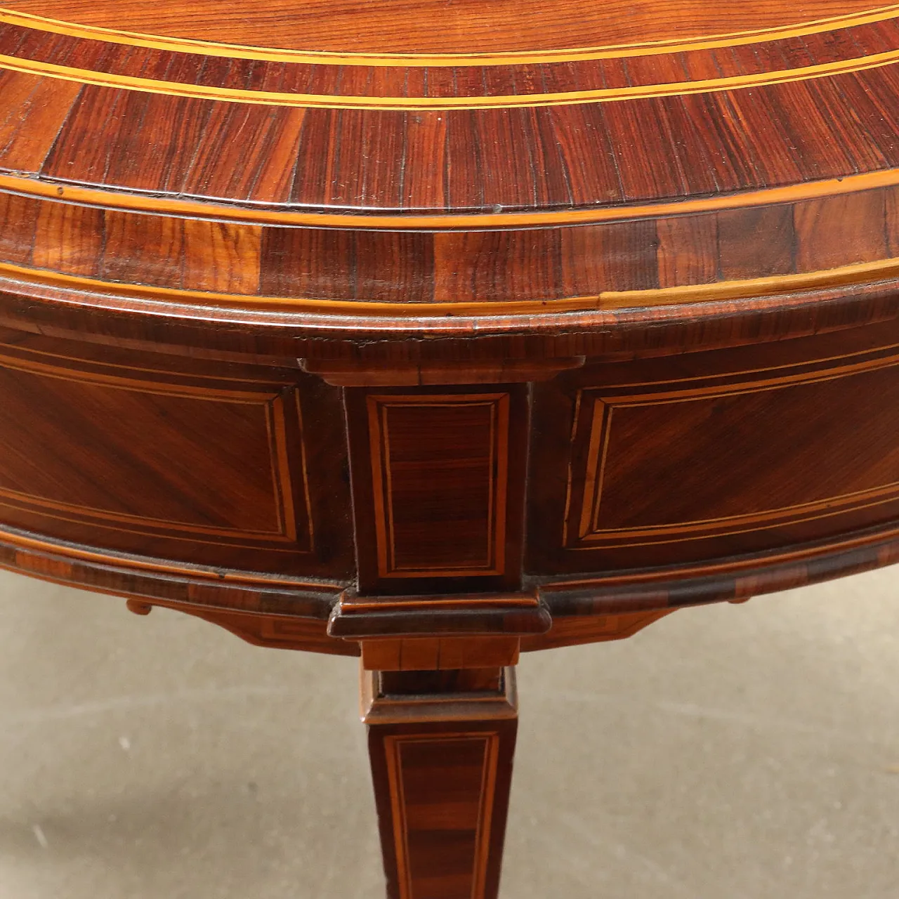 Wooden Demi Lune console table, 18th century 3