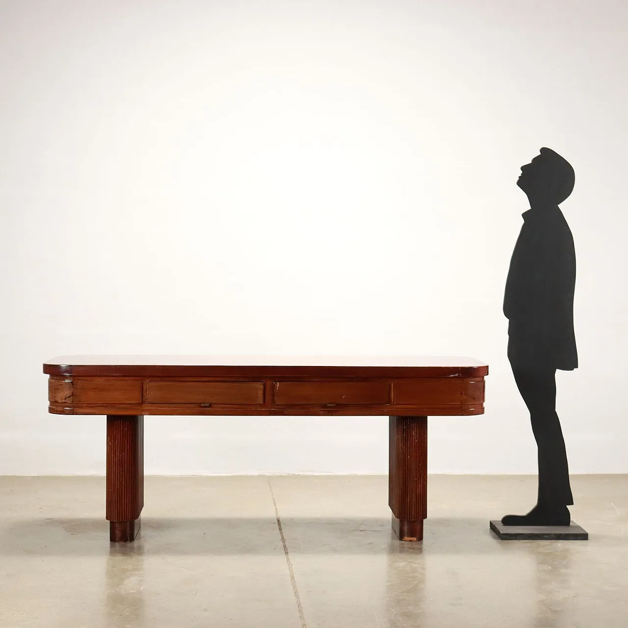 Bancone di negozio in legno impiallacciato mogano, anni '50 2