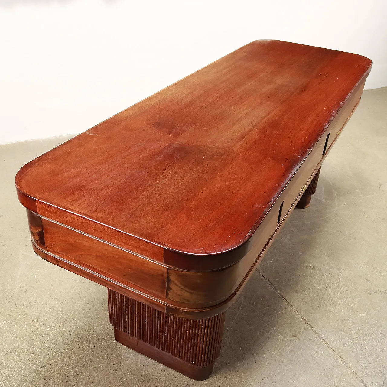 Bancone di negozio in legno impiallacciato mogano, anni '50 3