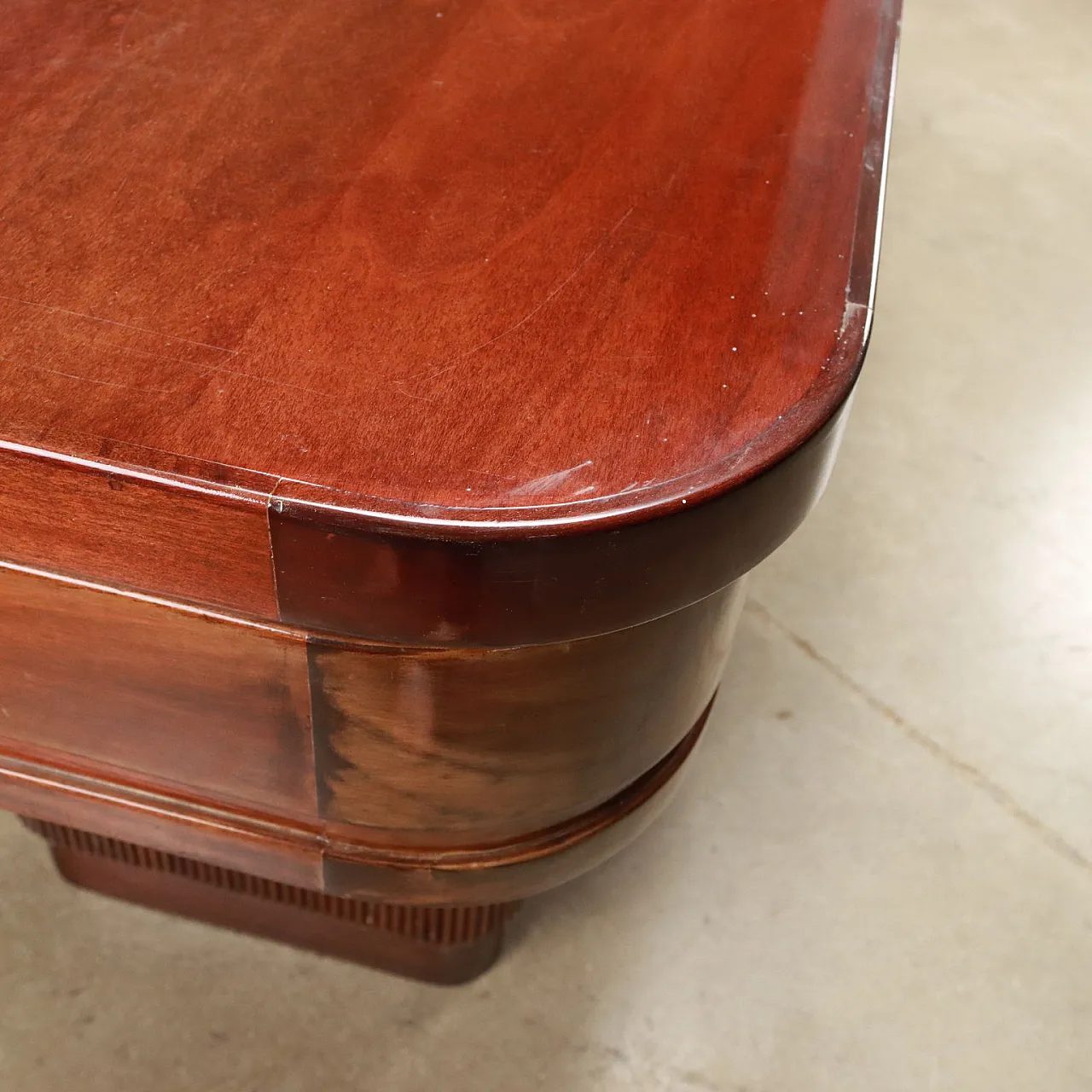 Bancone di negozio in legno impiallacciato mogano, anni '50 4