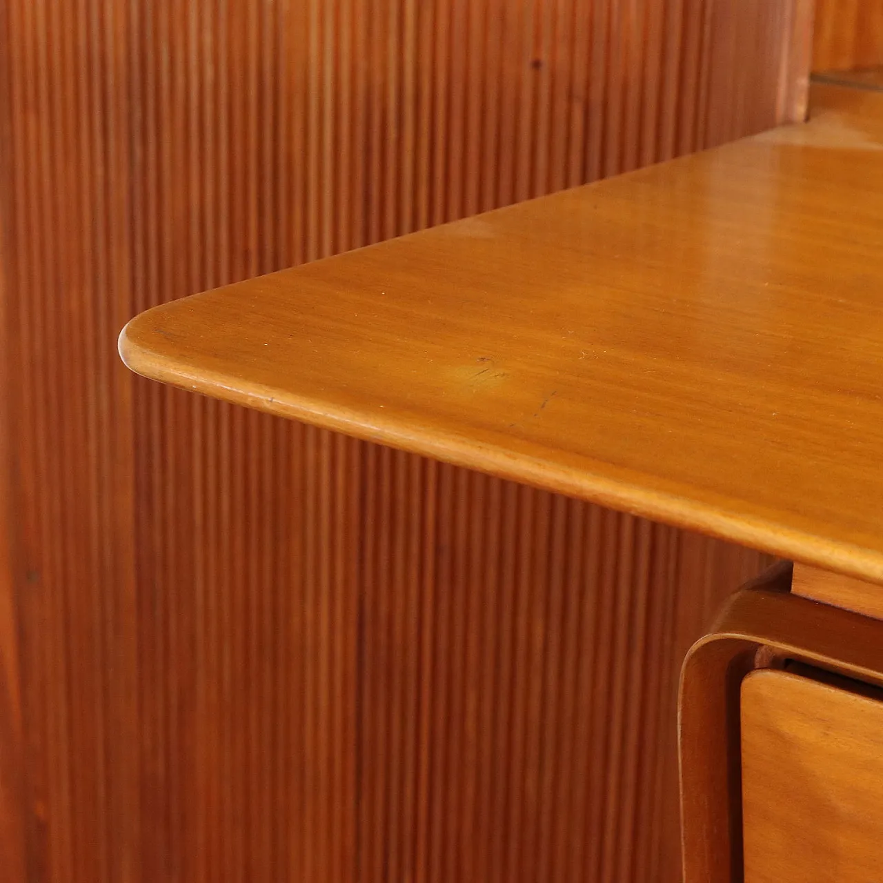 Mobile a parete in legno e alluminio, anni '50 7